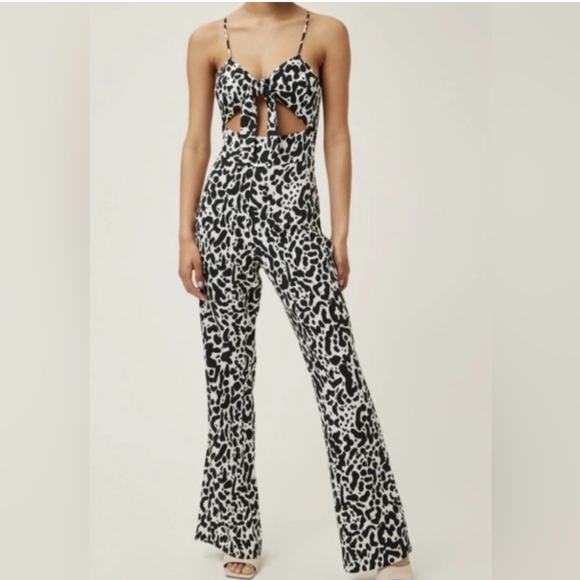 NWT Lita Jumpsuit Womens XXS King Cheetah Print Jumpsuit - Picture 1 of 15